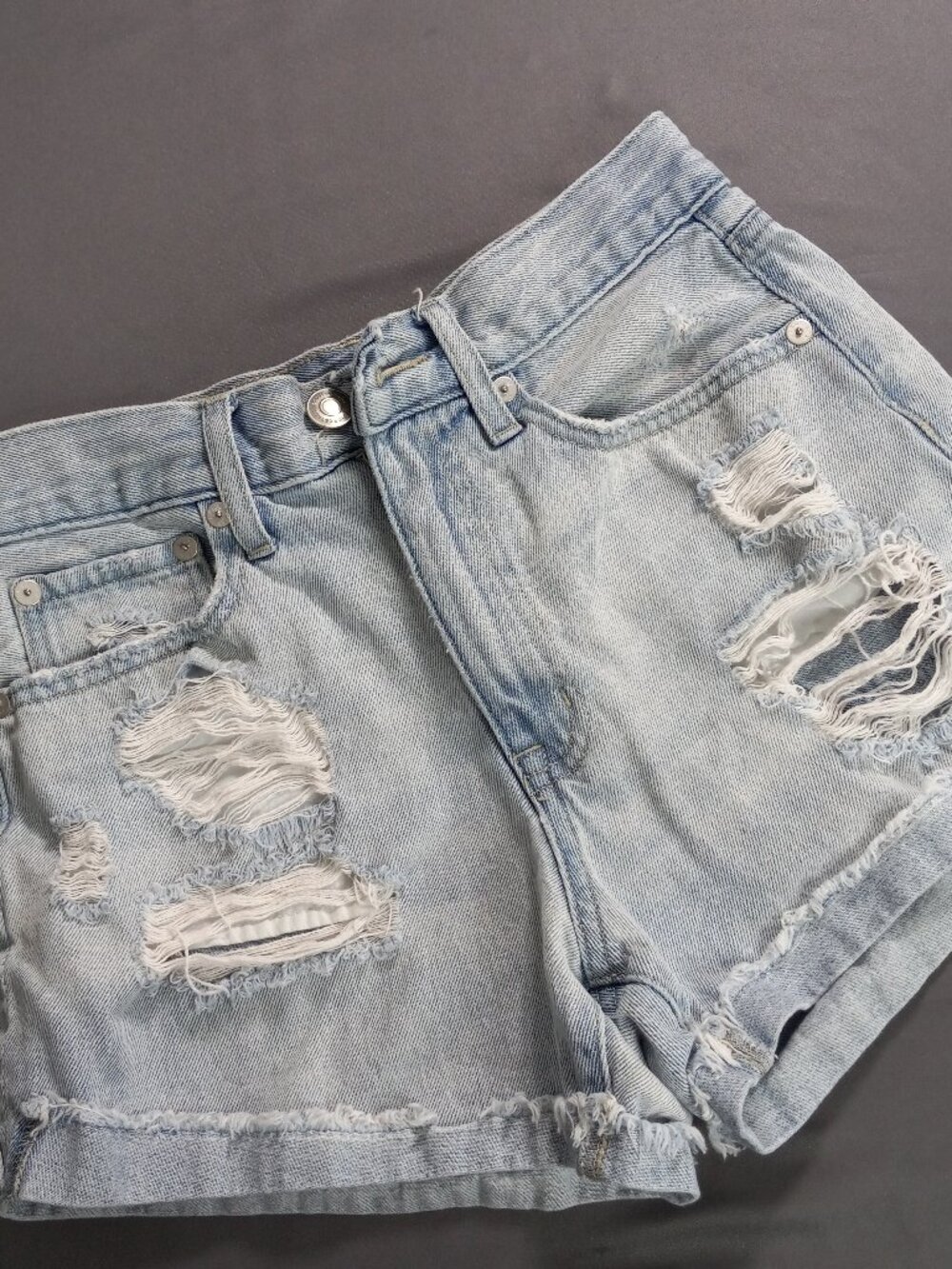 Aeropostale High-Rise Denim‎ Mom Shorts 100% Cotton Light Blue Size 2 Casual